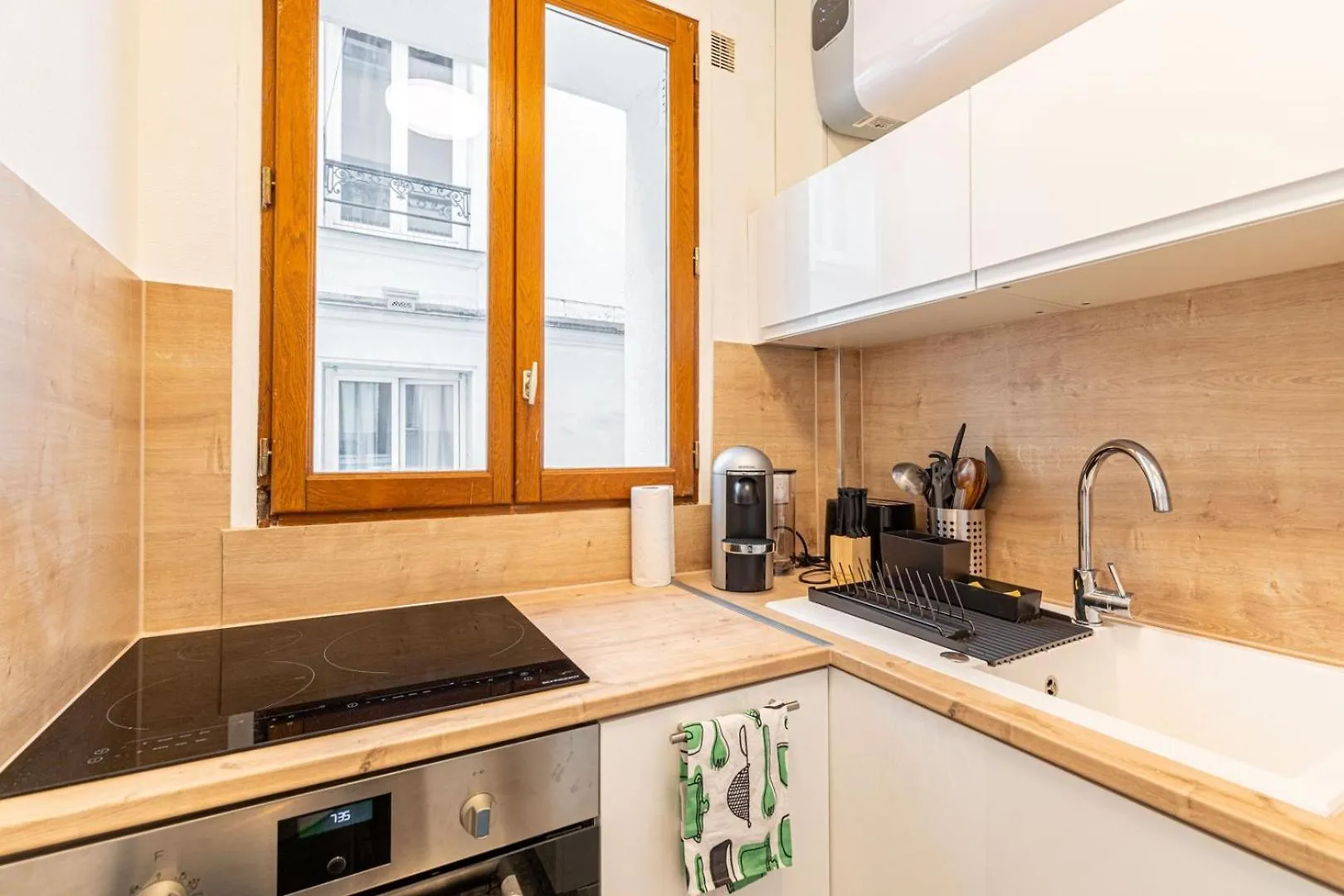 Guestready - Elegant Pres De Sacre-coeur Apartmán Paříž